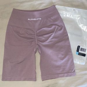 Alphalete Amplify Biker Shorts - Viola